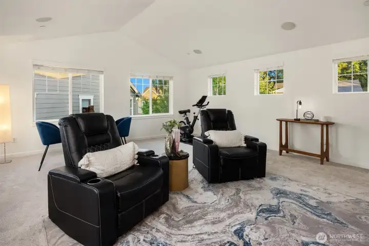 Bonus Room - It's huge