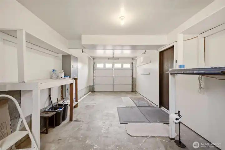 Attached car garage