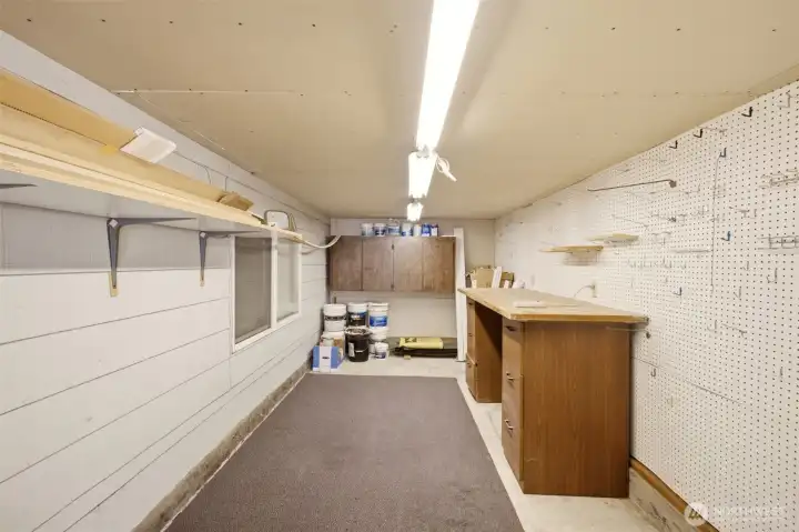 Workshop/hobby room behind the home