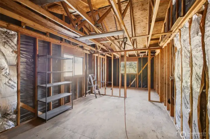 Second level of the detached garage room #1