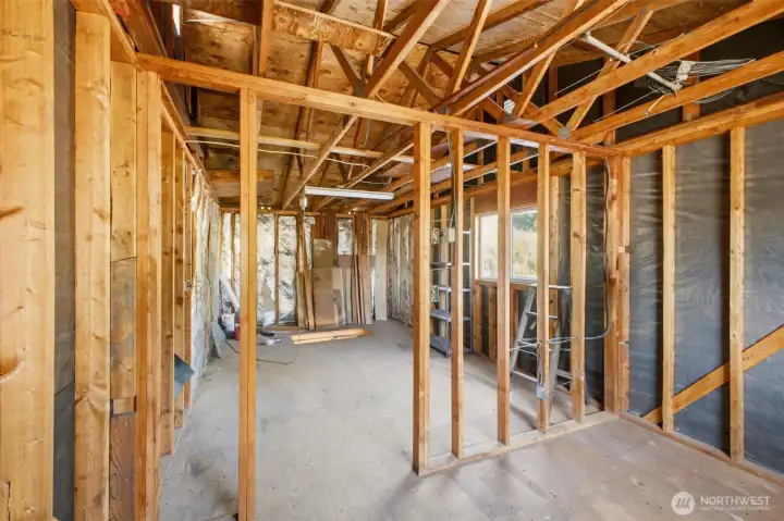 Second level of the detached garage room #2