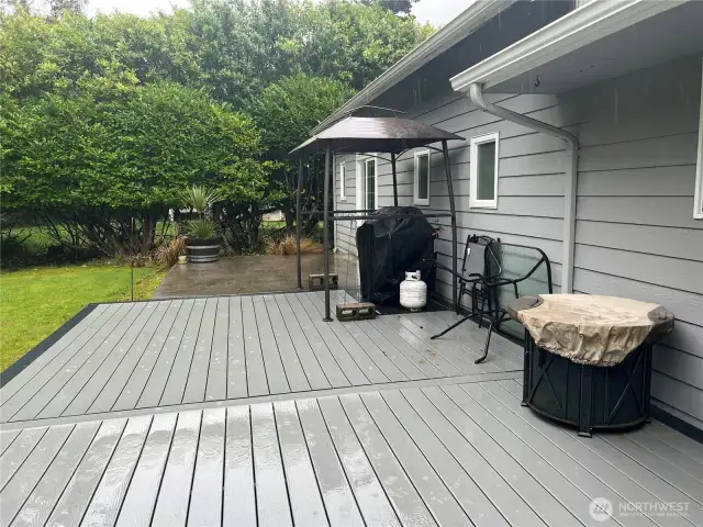 Just off the dining room is a Trex deck for summer grilling and entertainment.