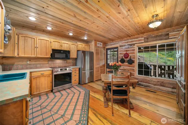 Upgraded Cooks Kitchen