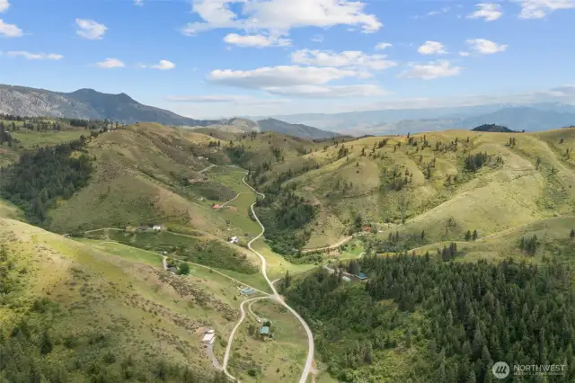 40 Acres of Privacy, Serenity & Solitude in the Coveted Cashmere