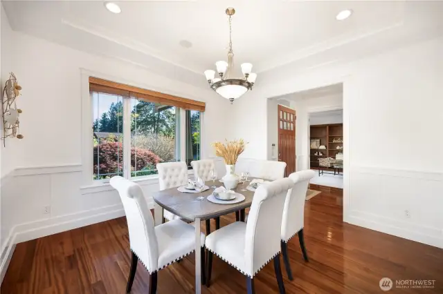 Elegant formal dining
