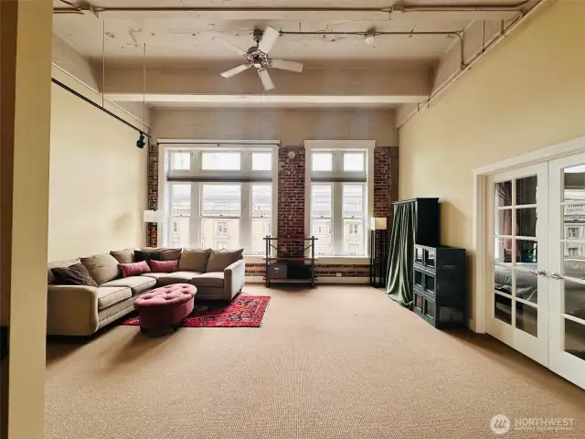 Living Room with amazing city views.