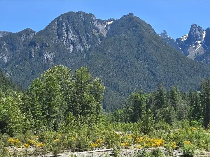 Stunning mountain and territorial views from swimming hole.