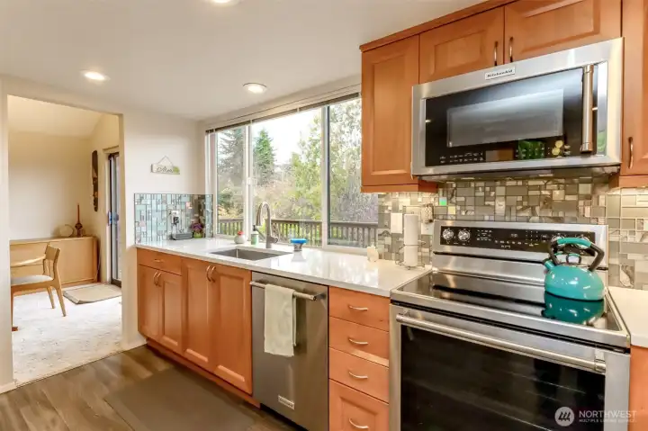 Modern Finishes with sleek design and abundant prep space.