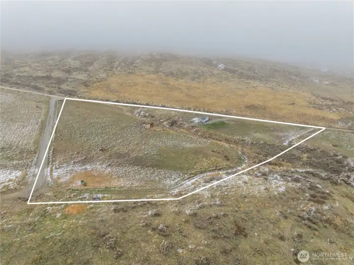 lot lines are approximate