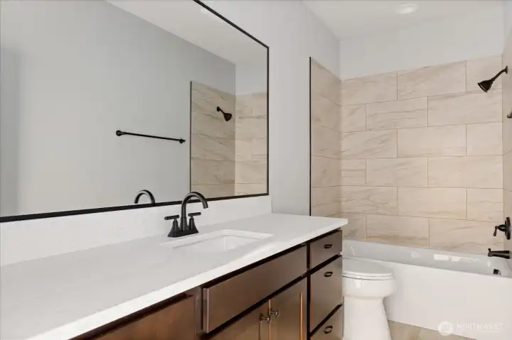 Photos of a similar house in the neighborhood