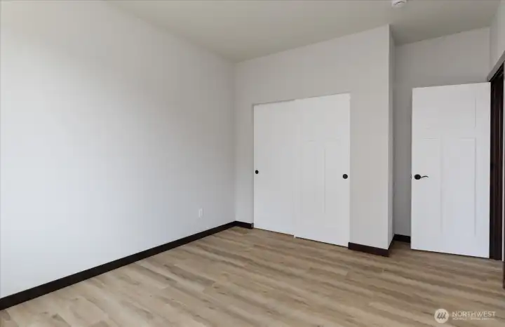 Photos of a similar house in the neighborhood