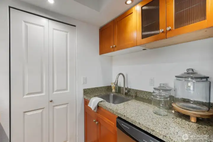 In unit washer/dryer