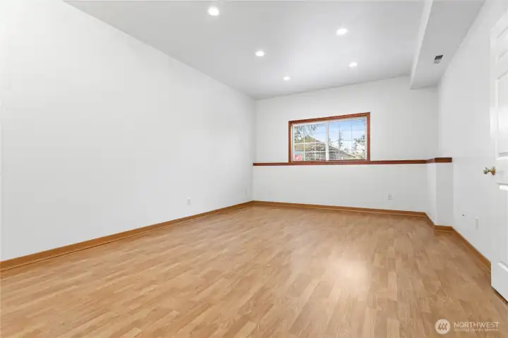 Family Room on lower level provide lots of space
