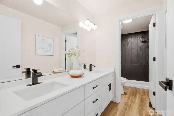 Master Bathroom Master Bathroom