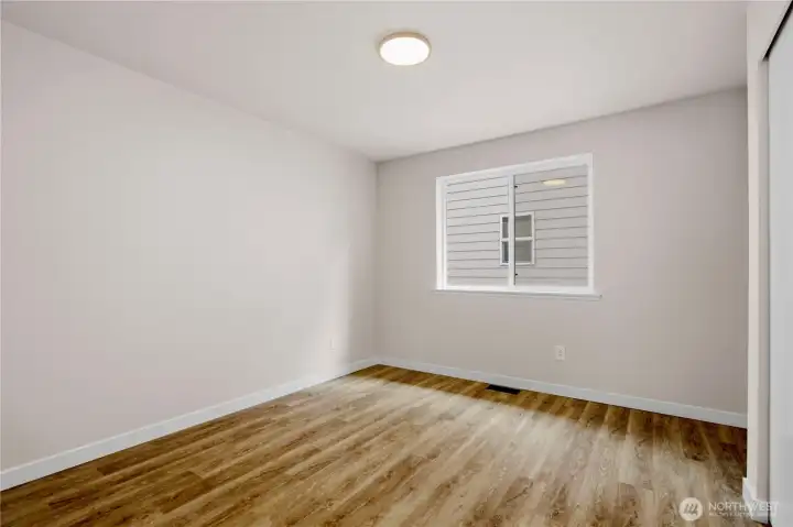 Guest Bedroom 1 Guest Bedroom 1