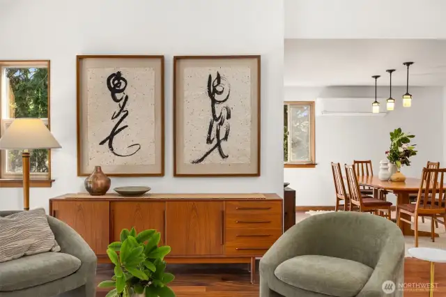 Expansive walls provide ample room for hanging artwork, photographs, or statement pieces—ideal for those who love to personalize their space with visual stories.