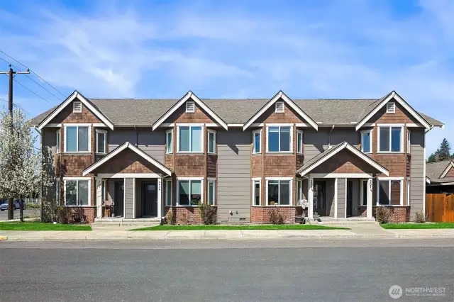 Welcome to North Wright Street Townhomes. There are only 8 units in this complex, they are perfectly located walking distance to downtown Cle Elum, shopping, restaurants, parks and trail systems! Come live life on the sunny side of the mountains!