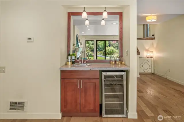 Wet bar and Wine fridge!!