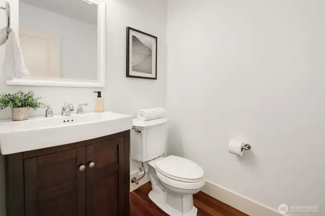 Powder room on the main.