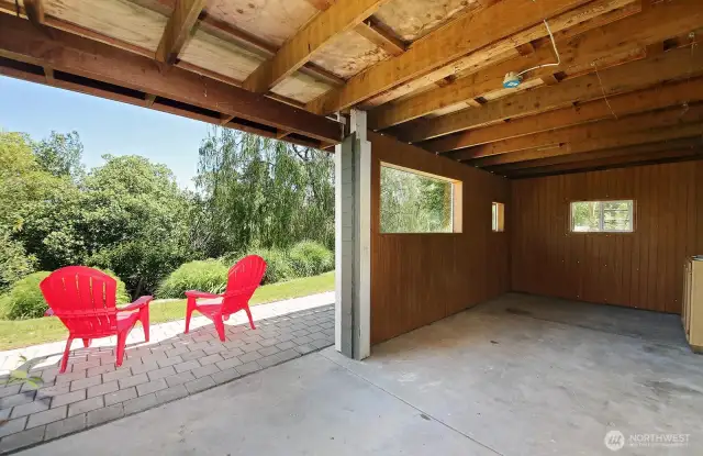 Covered storage/patio area