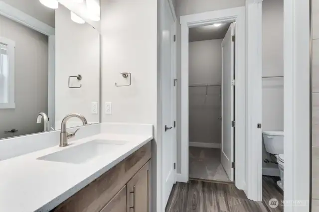 Photo not of actual home