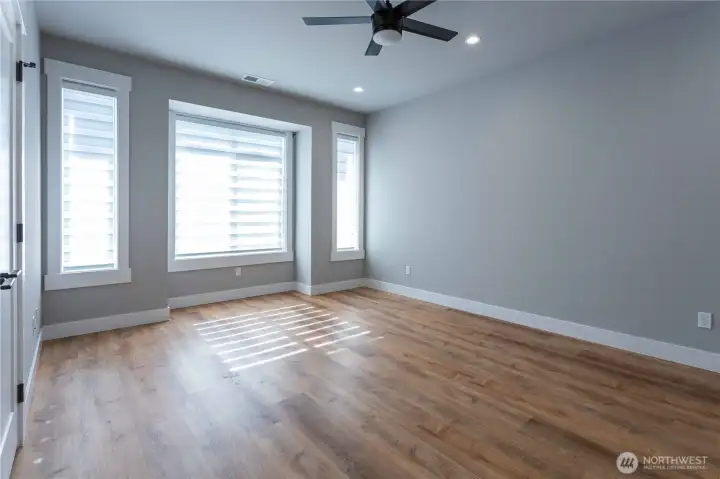 Upstairs bedroom #2