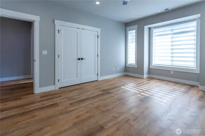 Upstairs bedroom #2