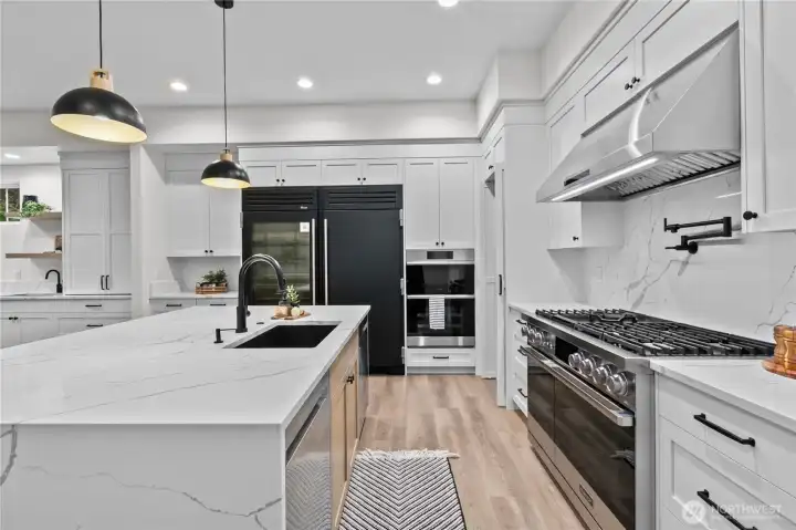 Dacor 48 inch dual-fuel steam range & Griddle