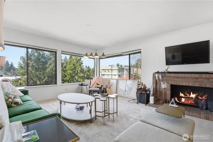 Top-Floor Corner Living Room with Gas Fireplace