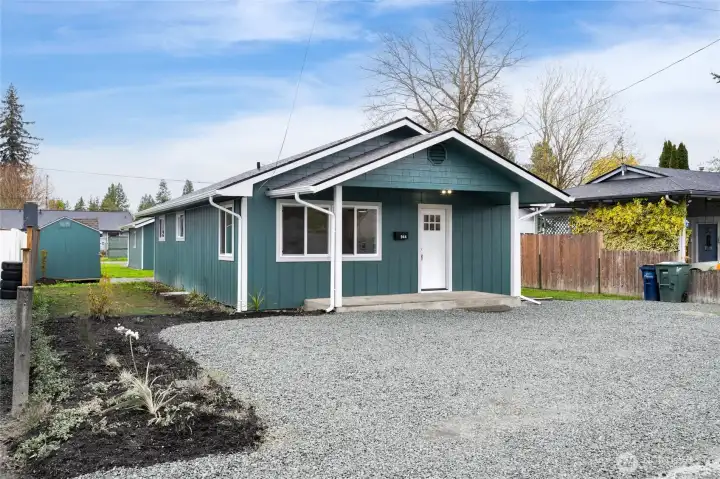 Welcome to 944 Fidalgo St Sedro-Woolley!