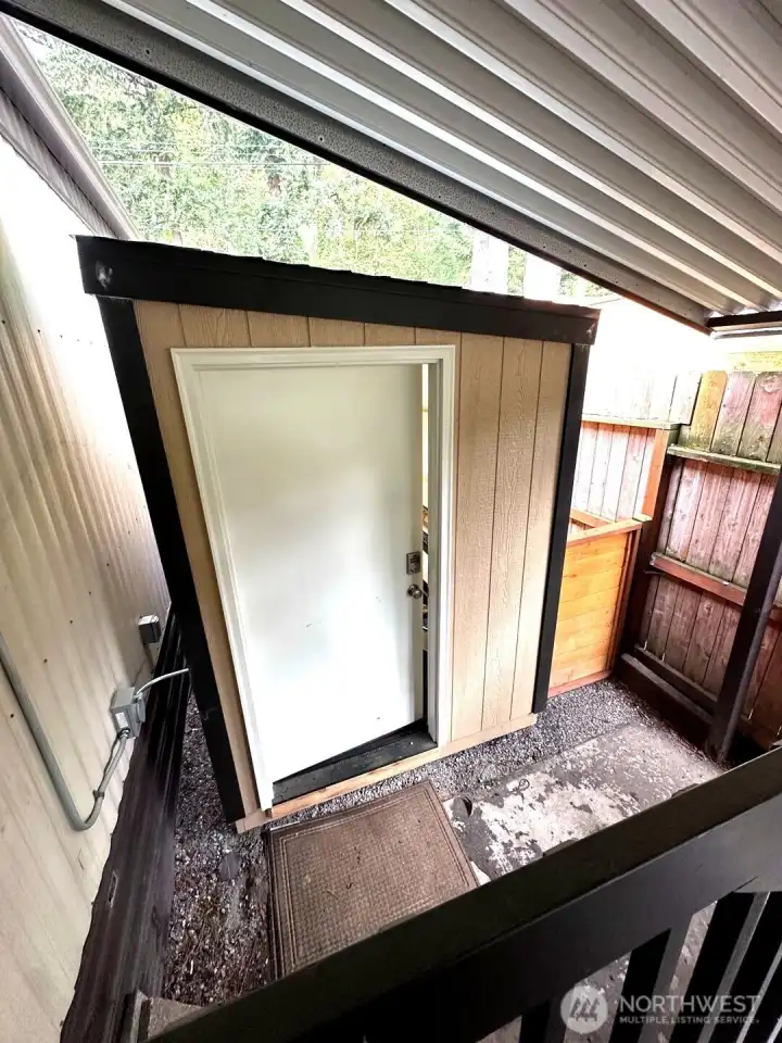 new shed with electricity