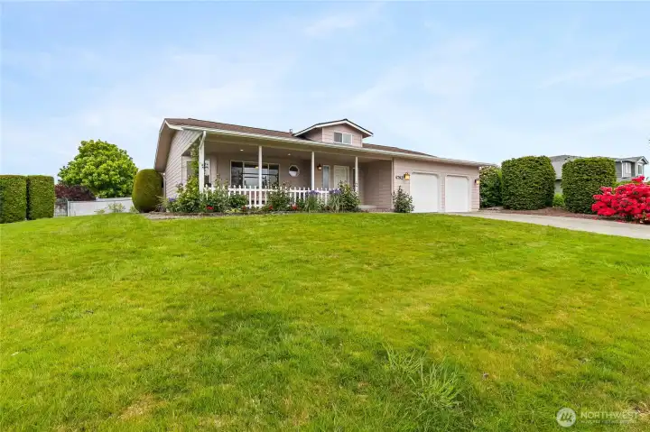 Nice large corner lot