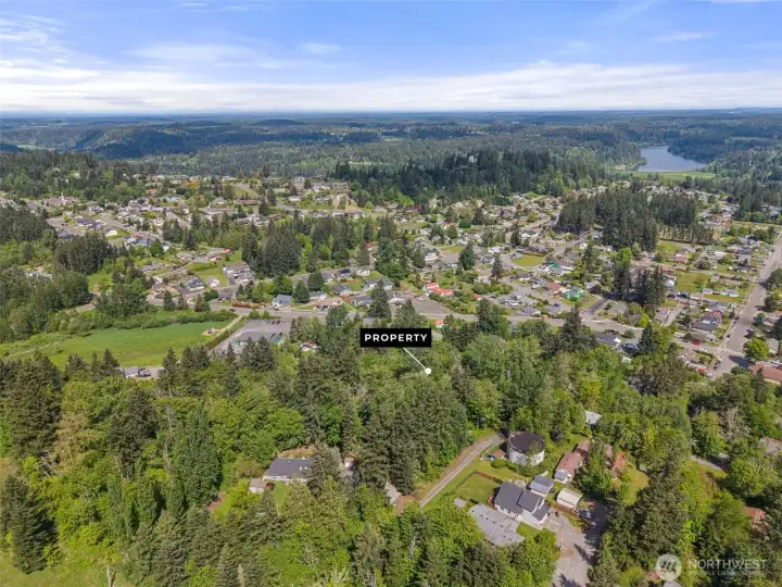 Showing location of property in town. Showing location of property in town.