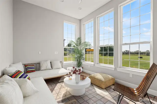Sunroom (Virtually staged)