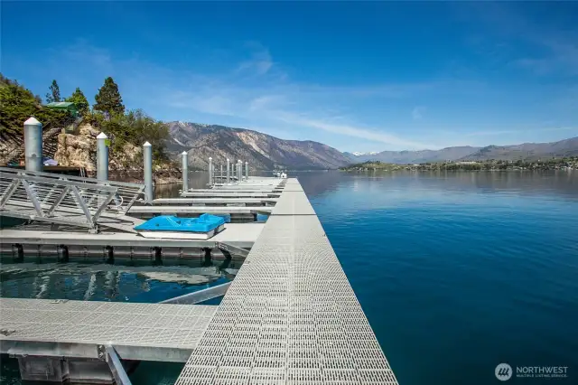 Boat Slip 11 included