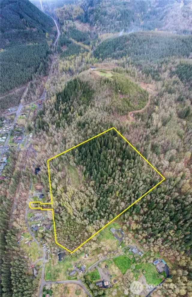 **Lot lines are approximate