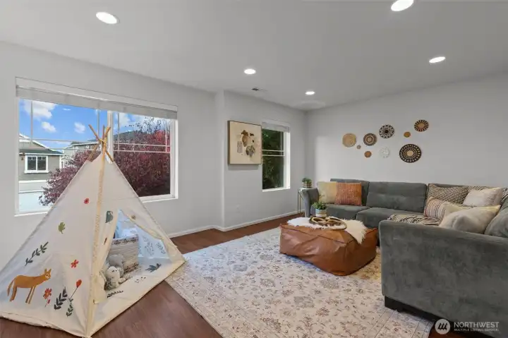 Upstairs bonus room or bedroom #5