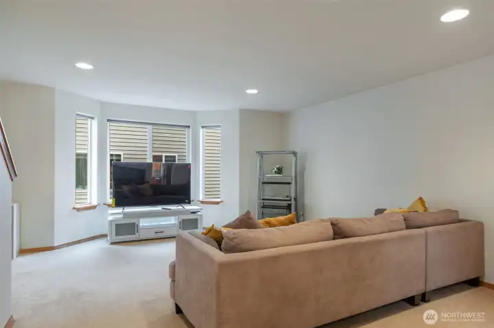 extra large living room with bay window