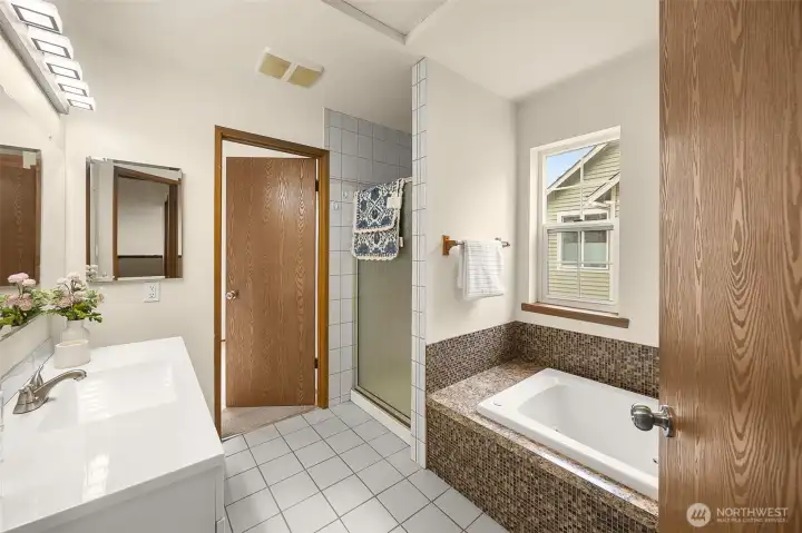 Unit A- 2nd floor bathroom on upper floor