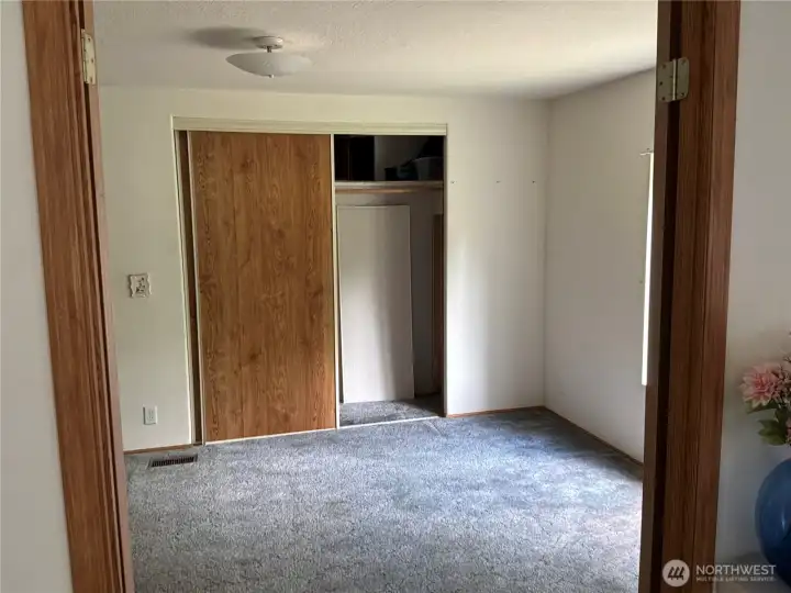 3rd bedroom or office