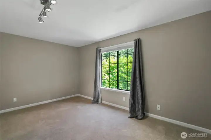 Guest Bedroom #2