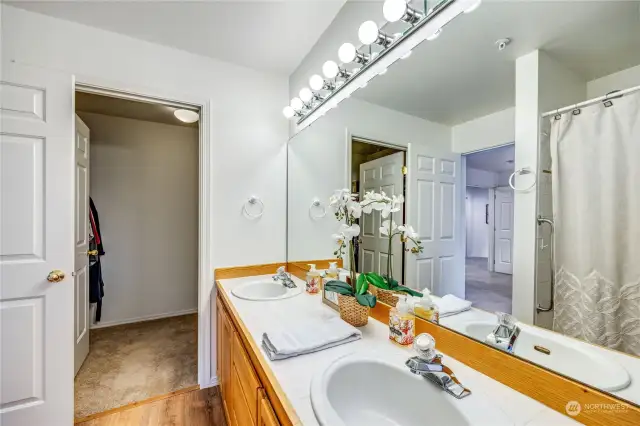Walk-in closet off bath