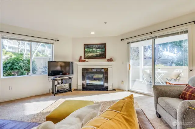 End unit offers extra light and spacious feel