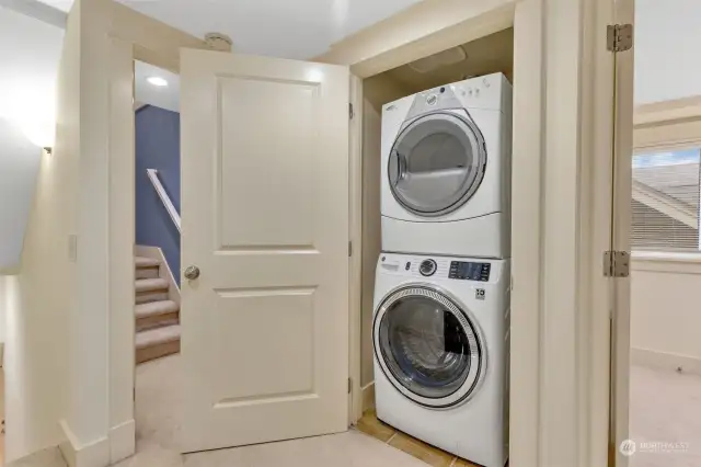 washer dryer between bedrooms