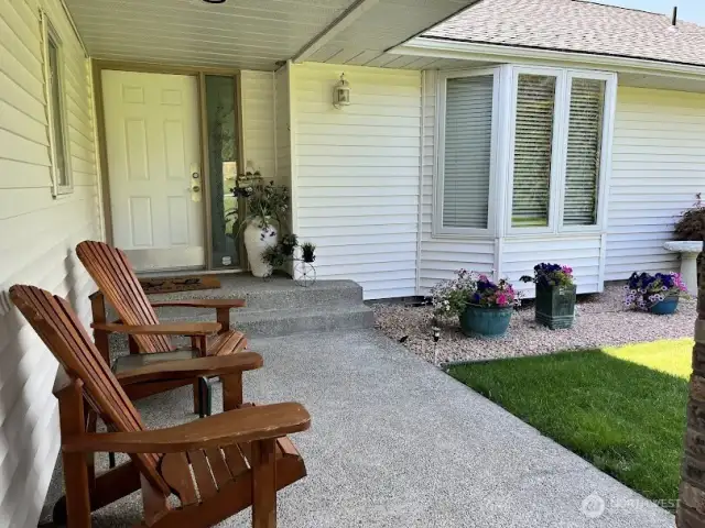 Covered entry patio