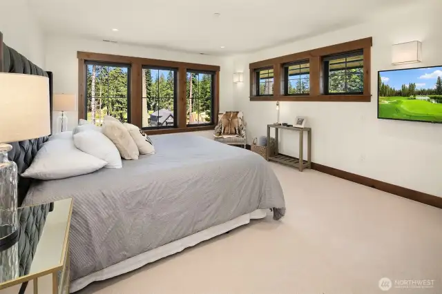 Upstairs Suite