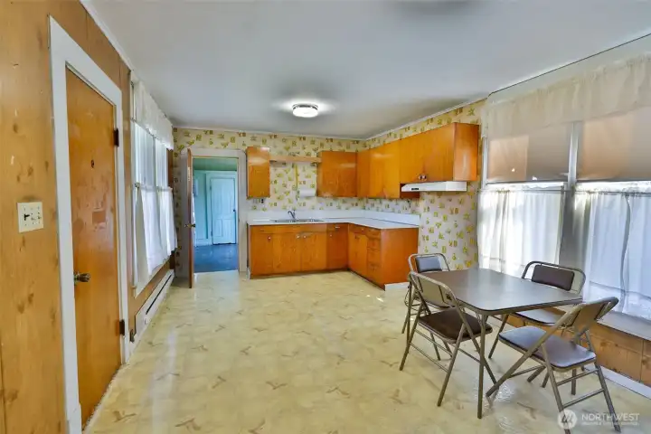 Kitchen Facing East