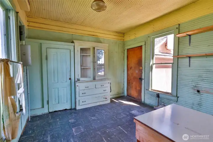 Utility Off Kitchen East