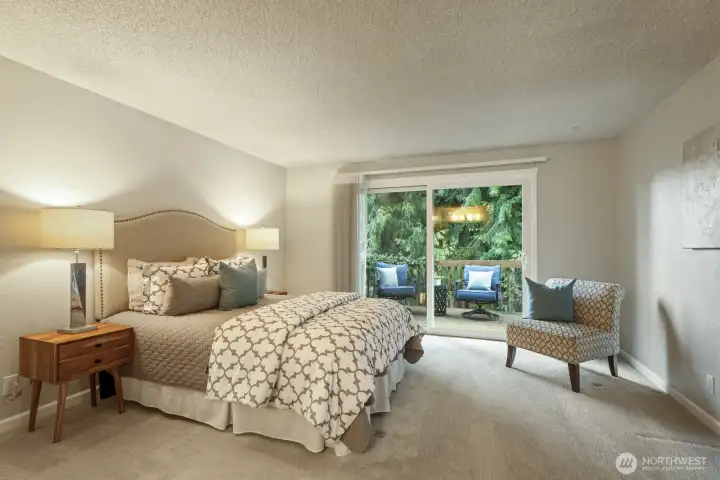 Private deck off primary suite