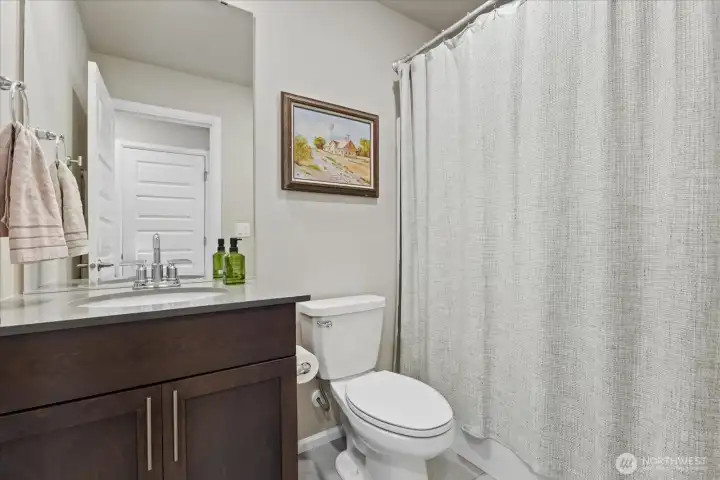 Upper Level Full Bath